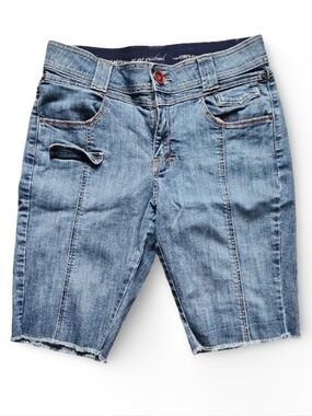 Lee No Gap Waistband Denim Bermuda Shorts 12M Y2K Low Rise Raw Hem Stretch